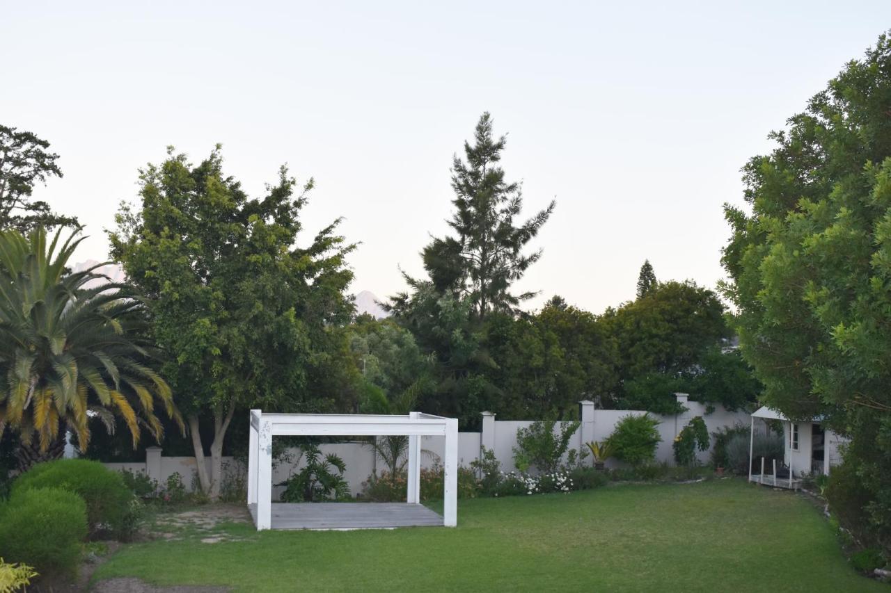 The Botanical House Apartment Somerset West Ngoại thất bức ảnh